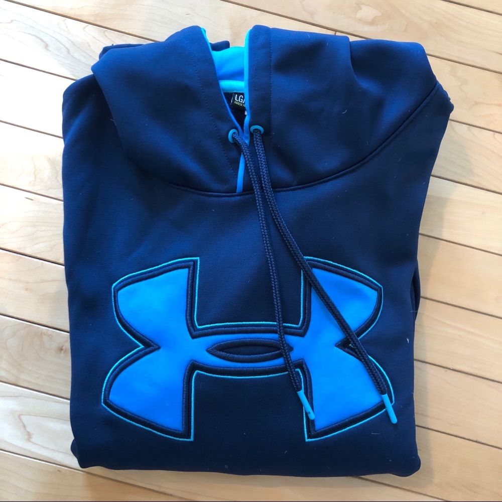 Under Armour Sweatshirt
